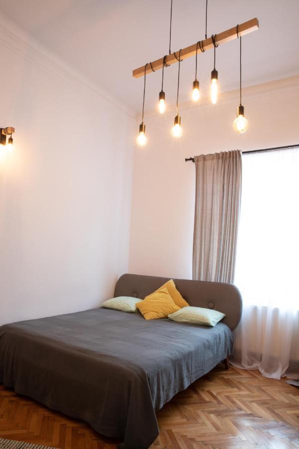 Apartamento Muresenilor 28 *